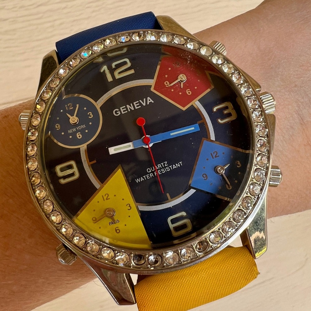 Vintage Y2K Geneva Quartz Five Time Zone Watch Rhinestone Edge Bi Color Band